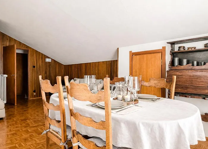 Mont Chetif - Center Apartman *
