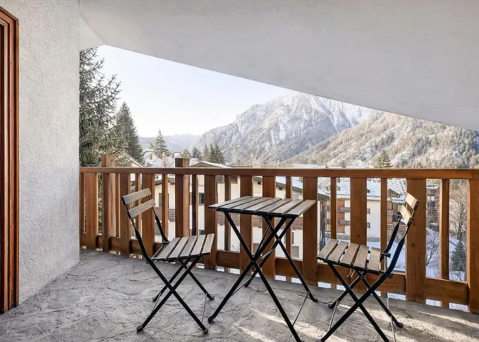 Mont Chetif - Center Apartman *